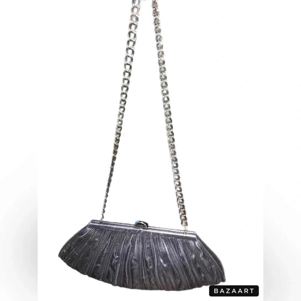 RODO Vintage Black Pleated Leather Clutch Bag with Chain Strap P9